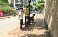 吓！南宁暴雨冲开井盖，儿童放学途中不慎掉下去！防坠网救大命了……