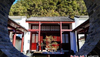 贺州平桂：景“警”相随护平安