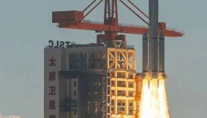 天上有一颗星叫“佳木斯”