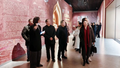 四川广安：敦煌石窟艺术展走进广安市