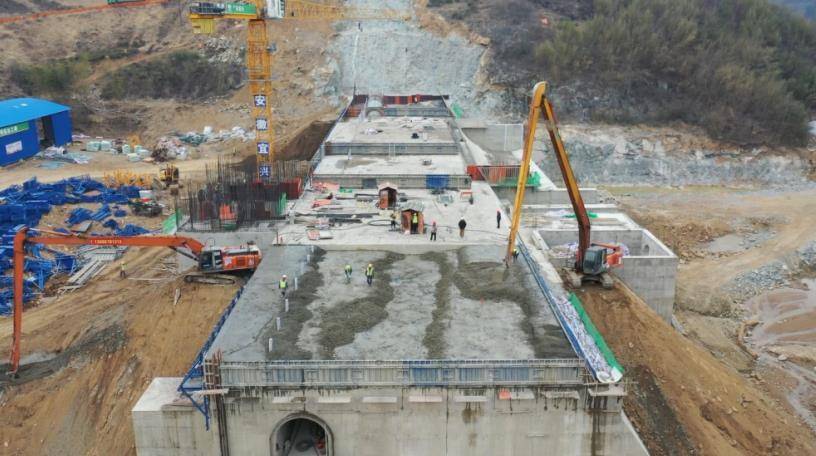桐城：抢抓黄金施工期 工程建设全面“加速”