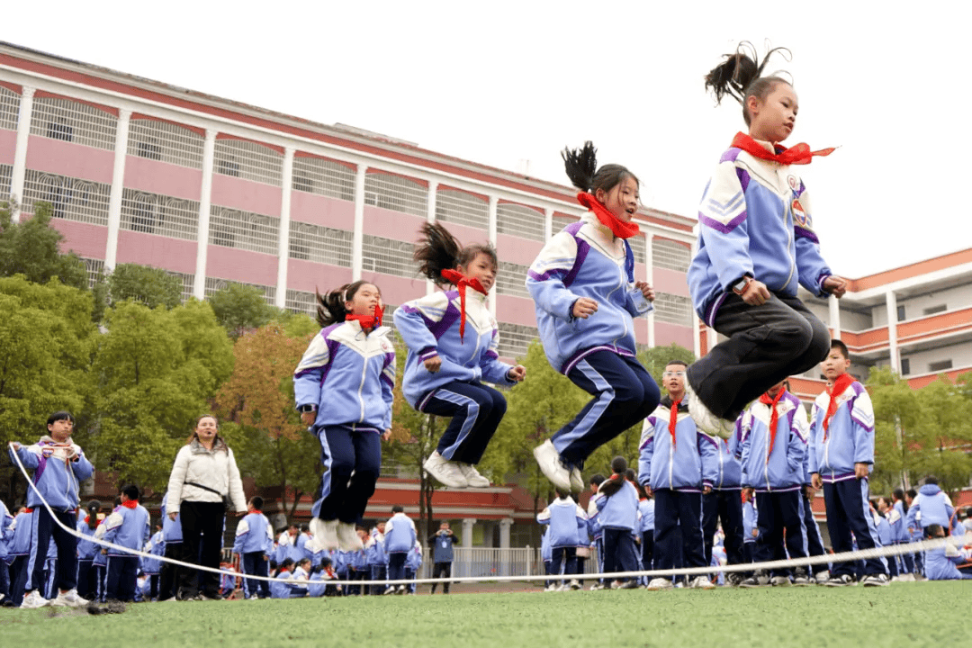 2024年全国十大教育新闻揭晓