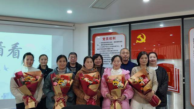 平顶山新华区：岁月映初心 荣休续华章