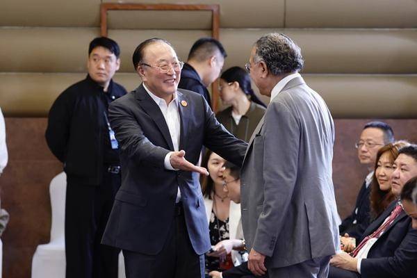 从博鳌读懂世界“常态”与中国“心态”