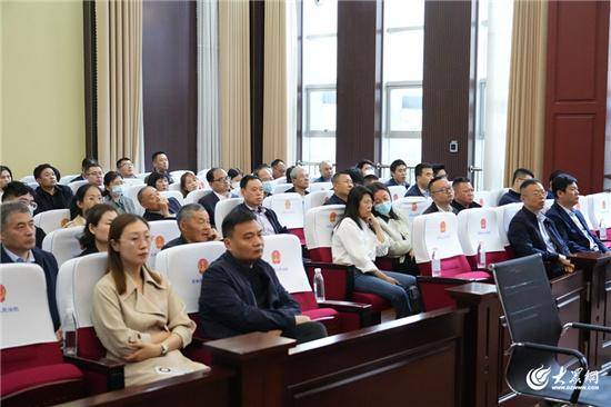 淄博市直机关党员干部走进淄博高新区法院开展庭审观摩活动