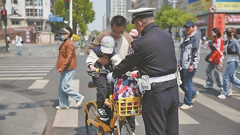 上黑名单！哈尔滨开始严查！已有人被拦下，现场…