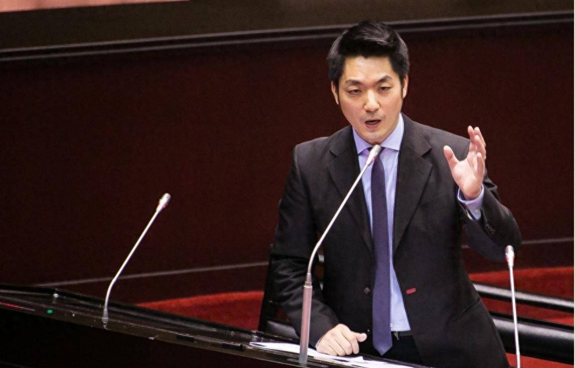 日本公然挑战中方底线，日公使刚被召见，70多名政客组团窜台，蒋万安将率团访陆