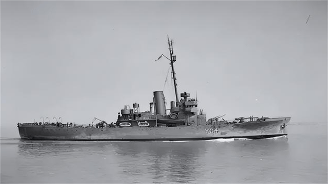 央视官宣：福建舰正待入列！话里话外，还不忘点名日本出云号