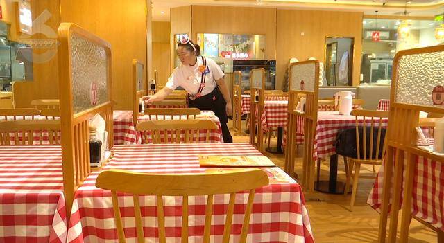 西贝发布致歉信后，昆明门店的情况是……