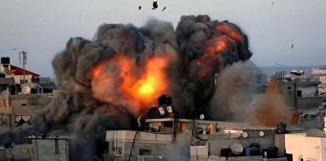 北约精锐部队刚到乌克兰就全军覆没，乌情报总局军官叛变，俄罗斯全面监视出手了！