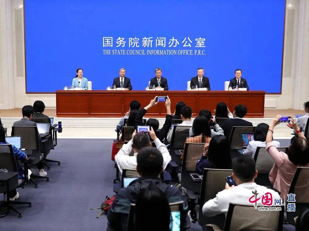 近期仍出现校园食品安全问题，教育部回应