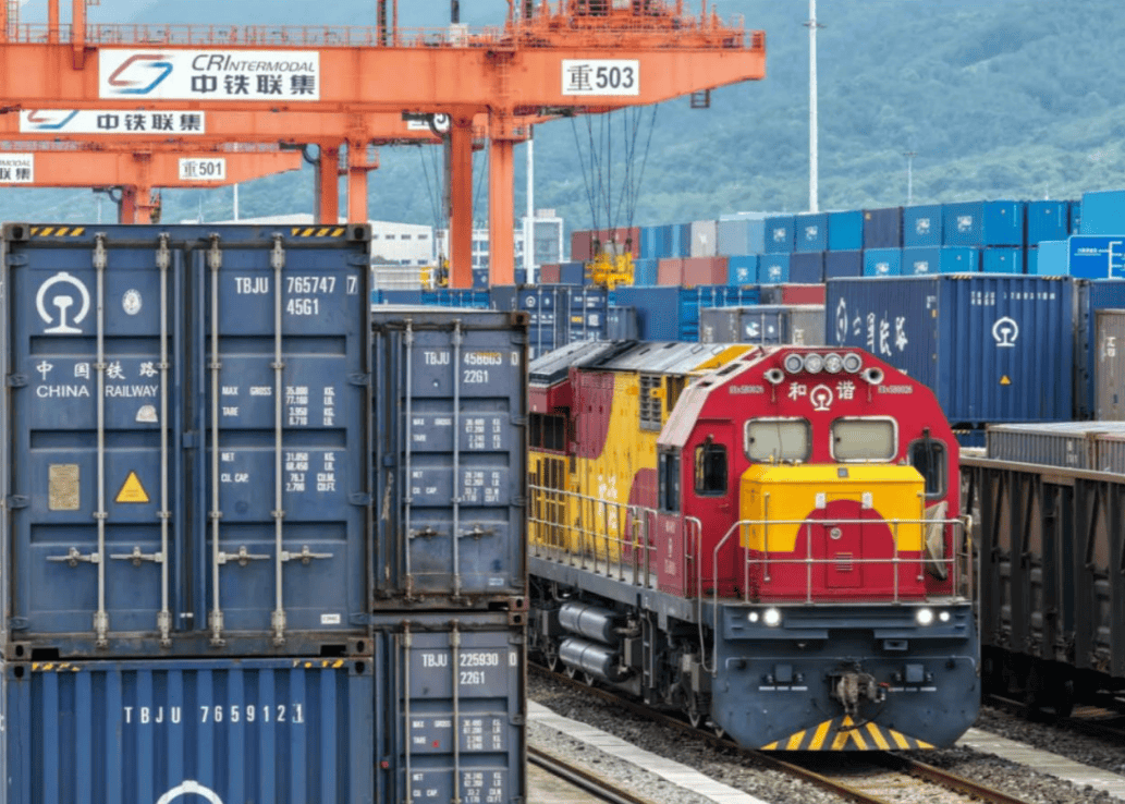 不听劝的波兰，遭到“毒打”后，不到24小时，宣布将重新开放与白俄罗斯的边境口岸